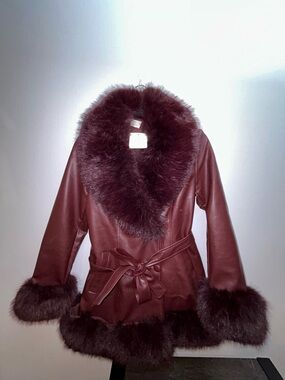 Elegant Women's Faux Fur Trim Burgandy Leather Jacket - Designer Style